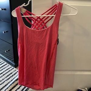 Lululemon workout tank